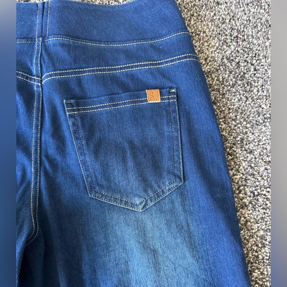 Halara Flex High Waisted Wide Leg Washed Jeans Dark Blue Size Small - Picture 15 of 15